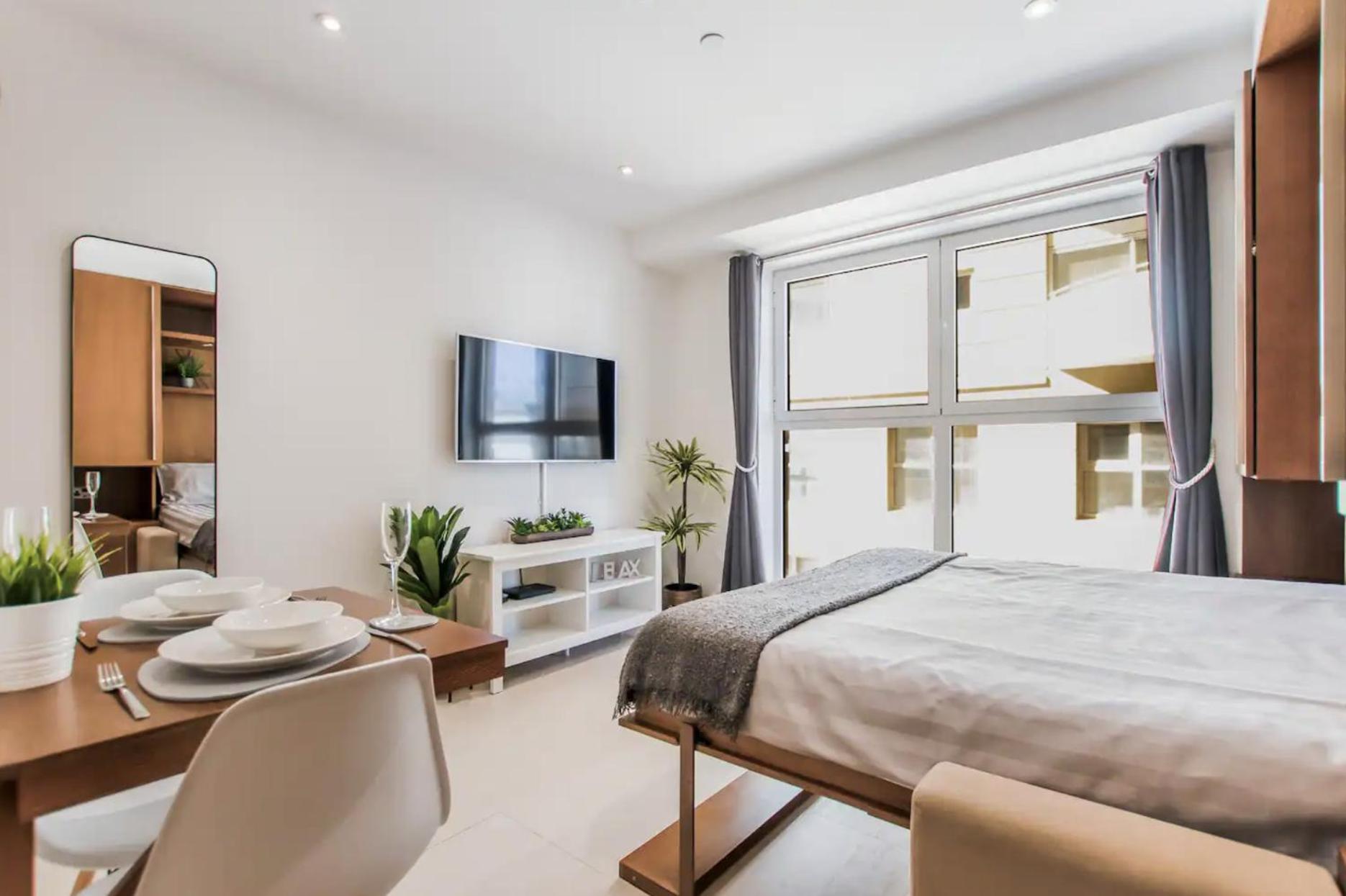 West One Studio Apartments Gibraltar Exterior photo