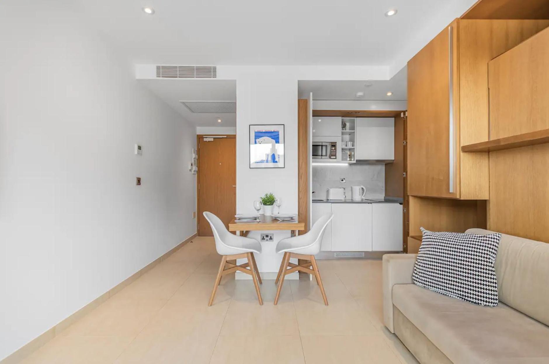 West One Studio Apartments Gibraltar Exterior photo